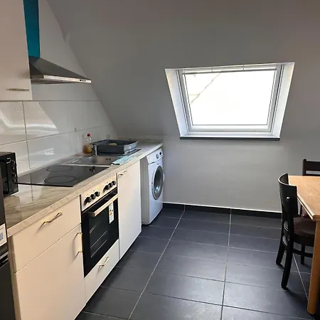 Ses12a 2-og 3zimmer Moebilierte In Wolfsburgs Zentrum Wolfsbourg