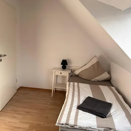 Ses12a 2-og 3zimmer Möbilierte In Wolfsburgs Zentrum Apartment Wolfsburg